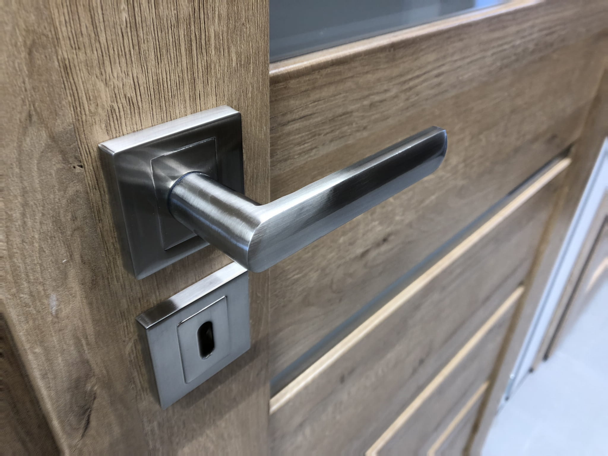 TORINO KTR 300 Satin - Door Handle on a Square Rose
