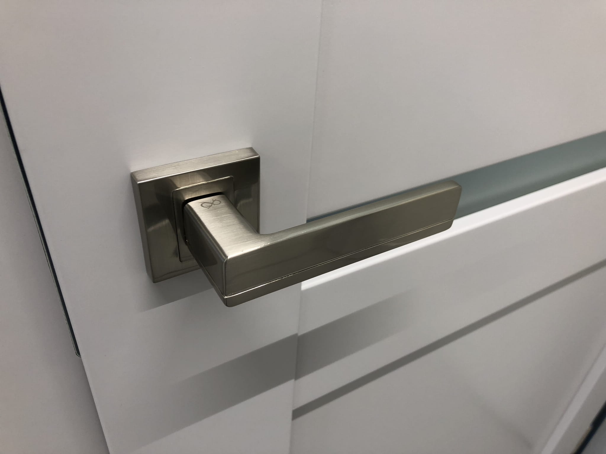 Infinity Line Platon KPL 300 Satin - Door Handle on a Square Rose