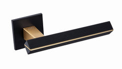 Infinity Line Carrera KCRA B00/MG00 Black/Gold Matt - Door Handle on a Square Rose