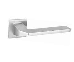 Infinity Line Etna SLIM Mattt Chrome KETA S M700 - Door Handle on a Backplate