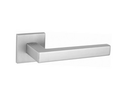 Stella SLIM Mattt Chrome KSTE S M700 - Door Handle on a Backplate