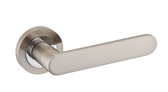 Wenus KWU O 100 Chrome Satin - Door Handle on a Round Rose
